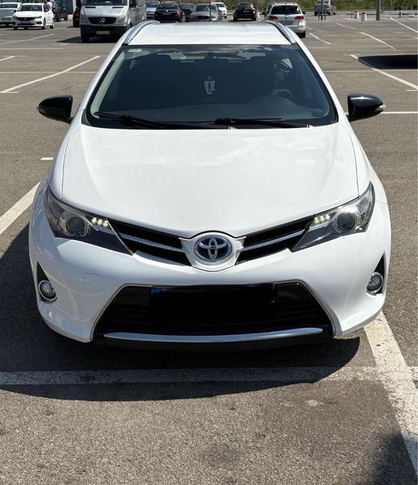 Toyota Auris Hibrid