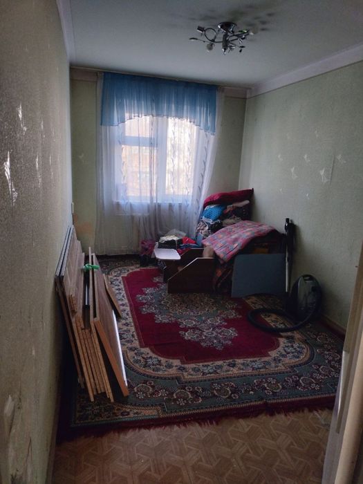 Срочно ! 3 х комнатная квартира.  Чиланзар г 9 а