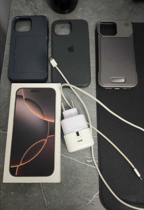 Iphone 16 ProMax Desert Titanium 256gb.