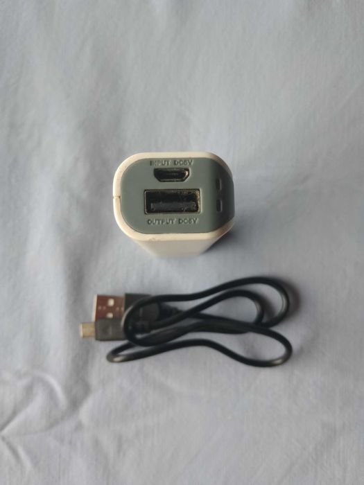 ISY (Germany) Powerbank / Преносима батерия 2200mAh USB-B micro/USB-A