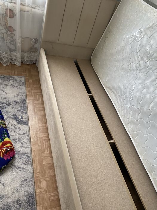 Продается Кровать