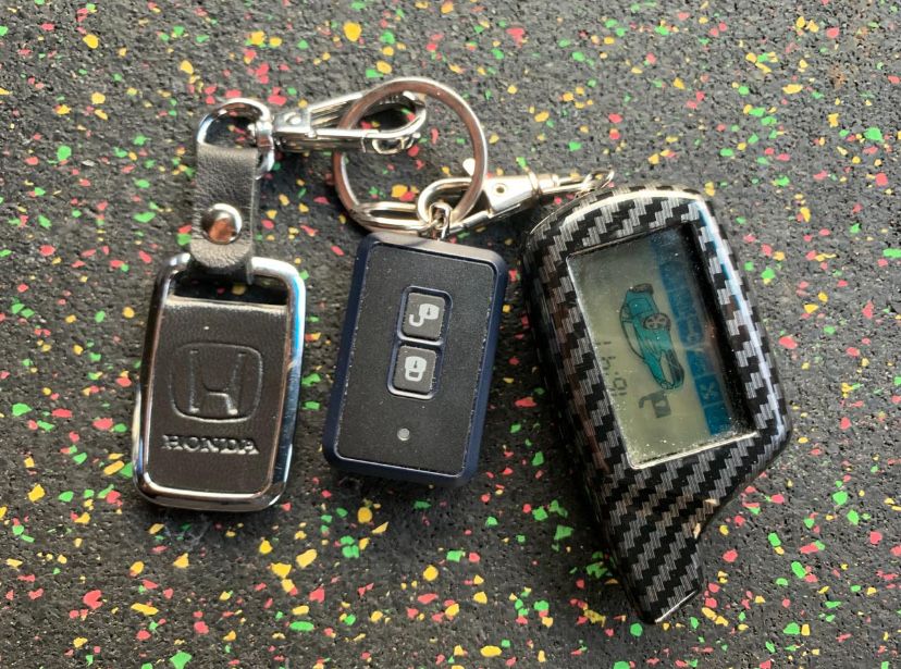 Автомобиль Honda Stepwgn RF3 минивэн на 8 мест