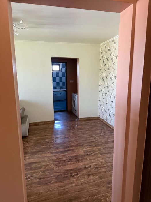 Inchiriez apartament 2 camere