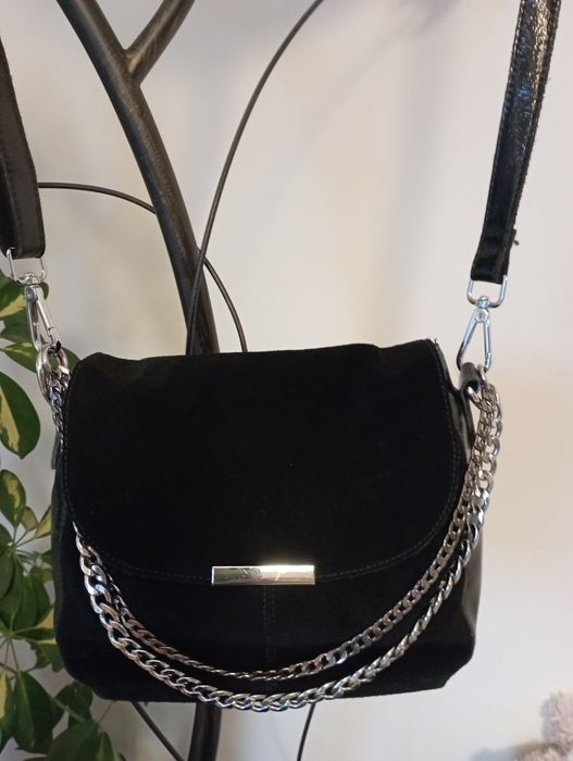 Чантичка от естествена кожа (кожен велур) 50 лв