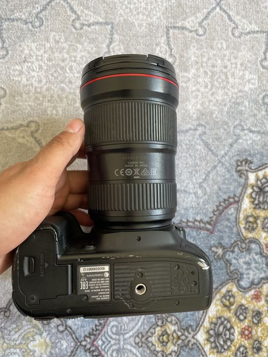 Canon mark 4 sotiladi