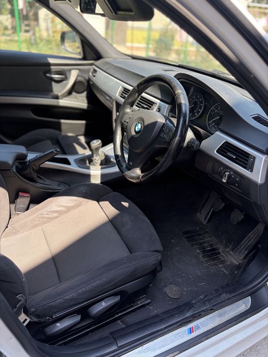 Dezmembrez bmw e90 facelift m pachet