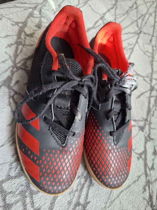 Детски футболни обувки-Adidas