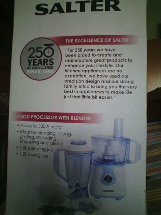 Продавам нов кухненски робот - оригинален SALTER.
