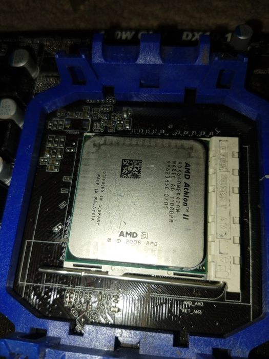 Процессор AMD ATHLON X4 640