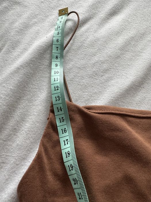 Rochie Pull&Bear maro cu bretele subțiri, mărimea S