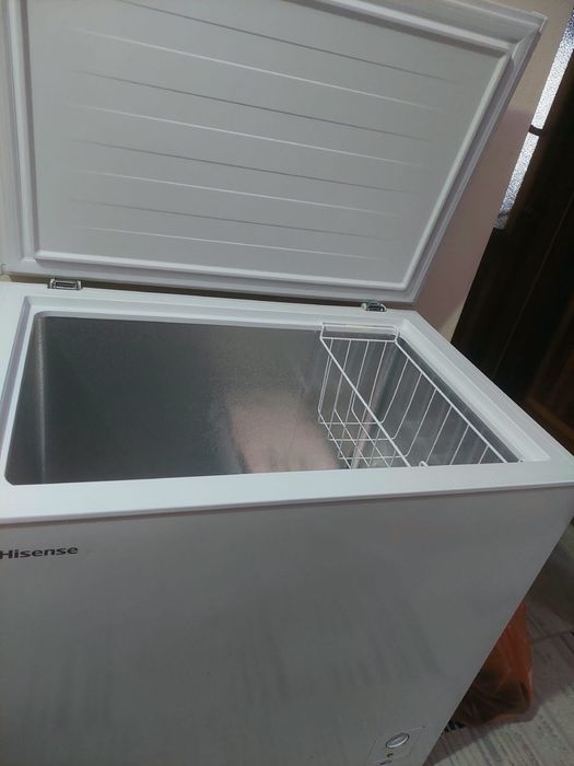 Продам морозильник