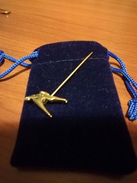 Игли за вратовръзка-позлатени