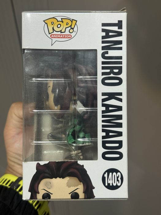 Продам Funko pop Tanjiro Kamado 1403