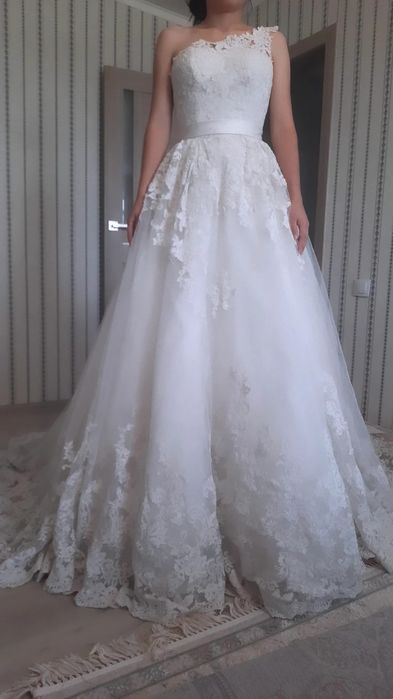 Продам свадебное платье