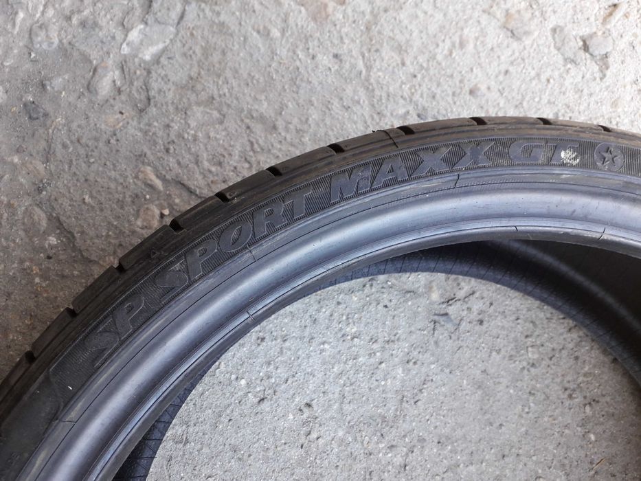 2 Нови летни гуми R20 255/30 Dunlop SP Sport Maxx GT * 92Y Run-Flat