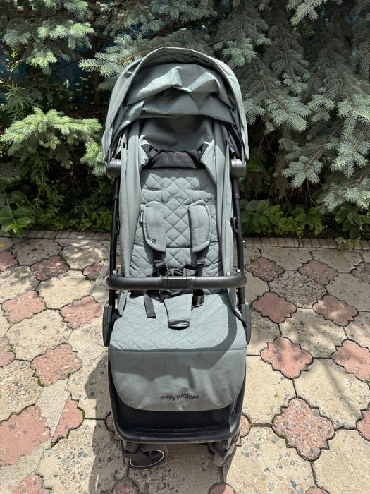 Коляска прогулочная Easywalker Jackey
