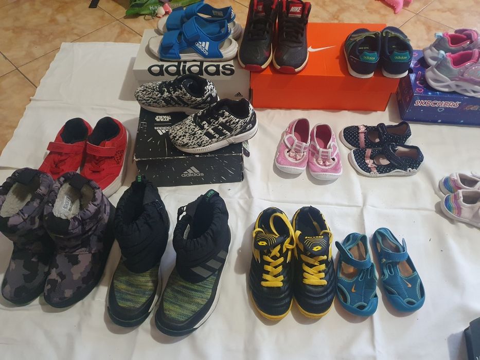 Adidas Nike Skechers