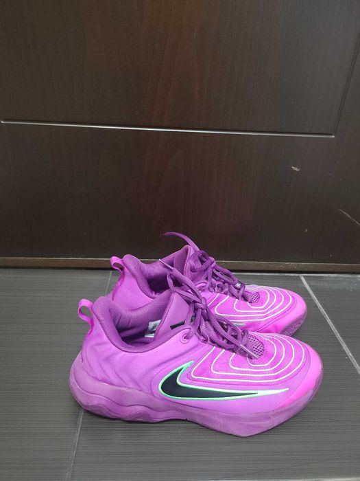 Продавам обувки Nike GIANNIS IMMORTALITY 4
