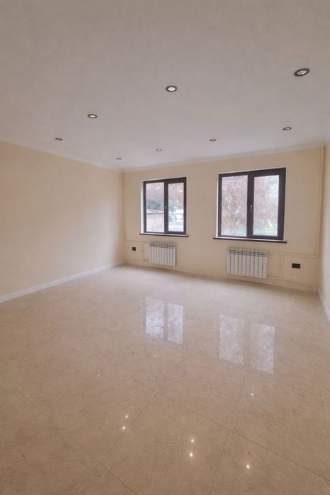 Продаётся нежилое