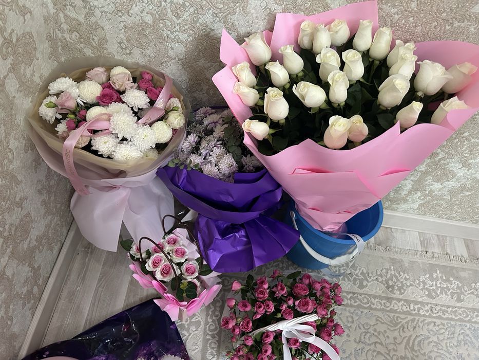 Цветы              .