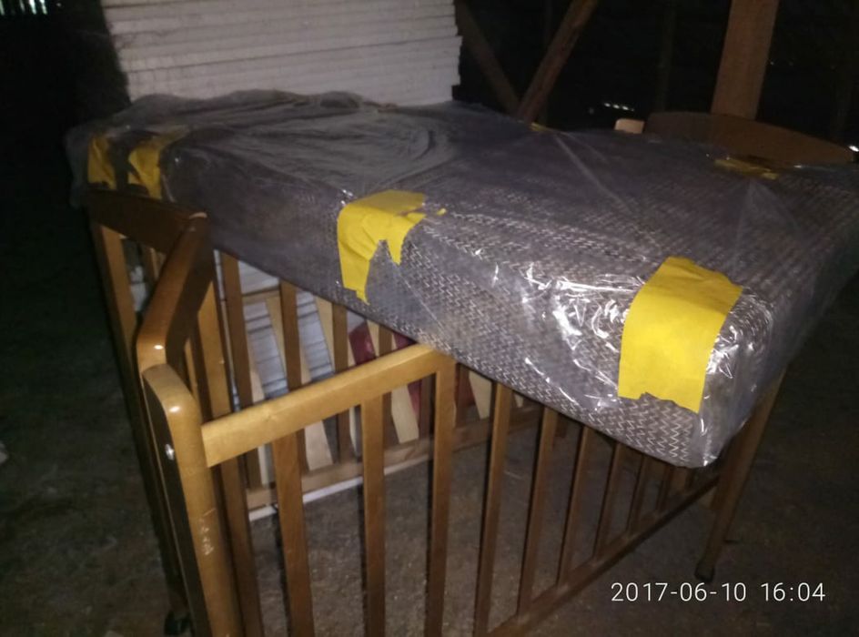 Кровать детская , на колесиках