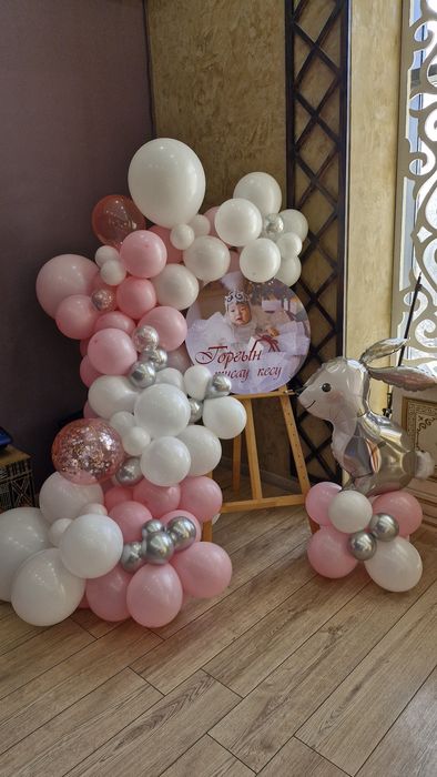 Продаю комплект мольберт с рамой из дерева