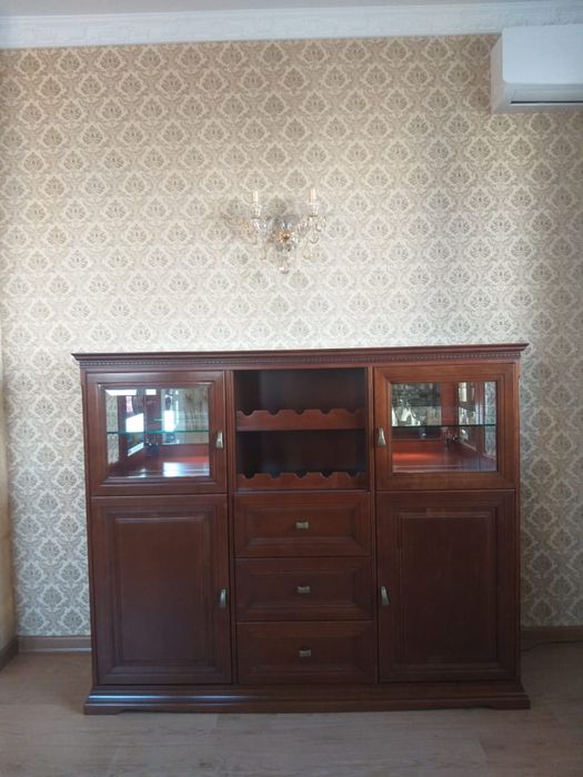 Продам гостиный барный комод