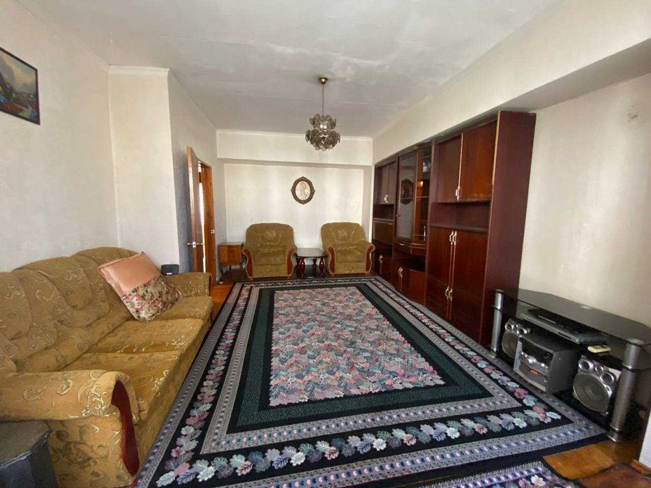 Срочно продаётся 3-х квартира на Ц-4! Лучшая цена!