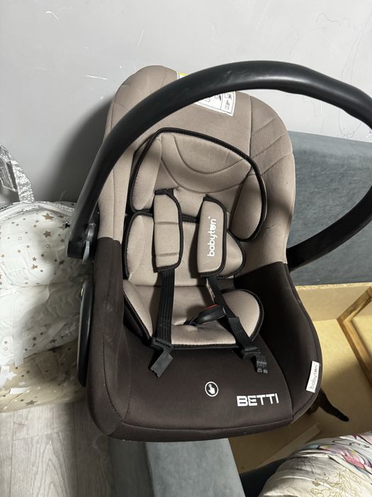 Продам автокресто для малышей