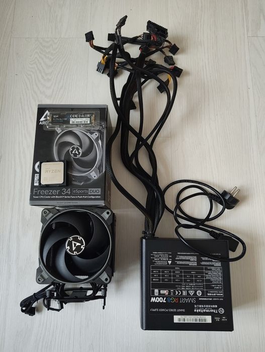 Захранване ThermalTake 700W 80+ Smart и SSD M.2 Silicon Power 256GB