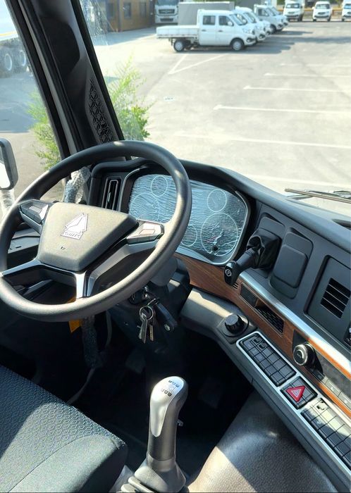 Sinotruk Howo T7S 400 6x4 Diesel