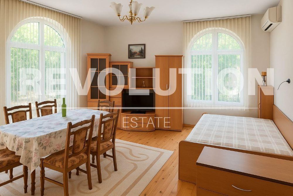 Къща в района на с.Константиново!