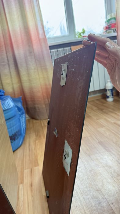 Продам зеркала в санузел б/у