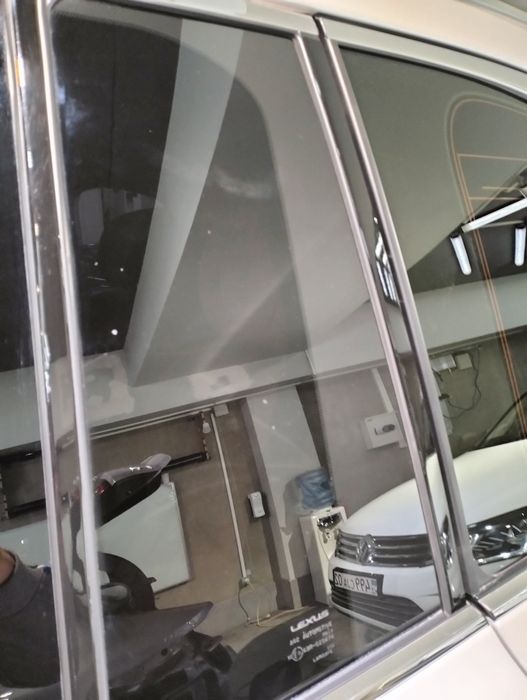 Ремонт лобовых, боковых автостекол