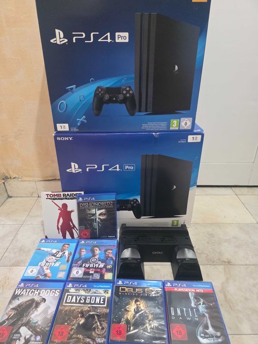 PlayStation 4 Pro 1 TB Blackв отлично състояние 2 бр.