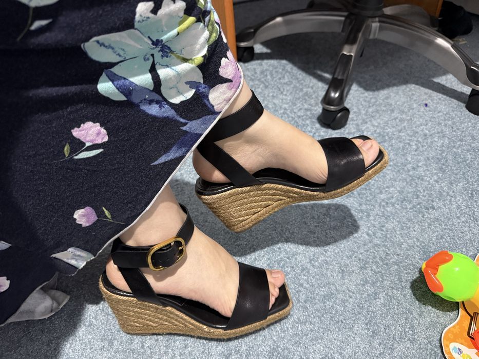 Босонжки Massimo Dutti