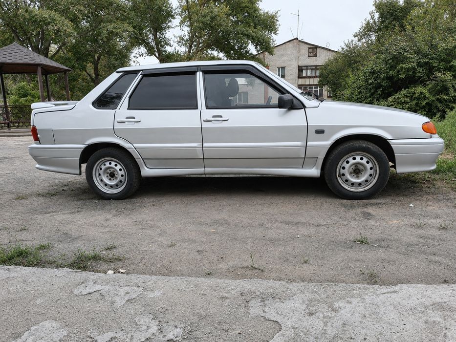 Продам ВАЗ 2115 читайте описания