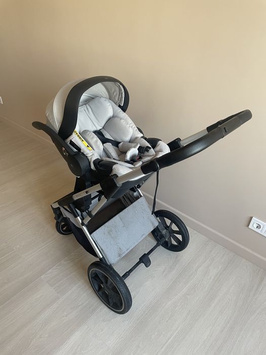 Коляска 3 в 1 Moon Rocca