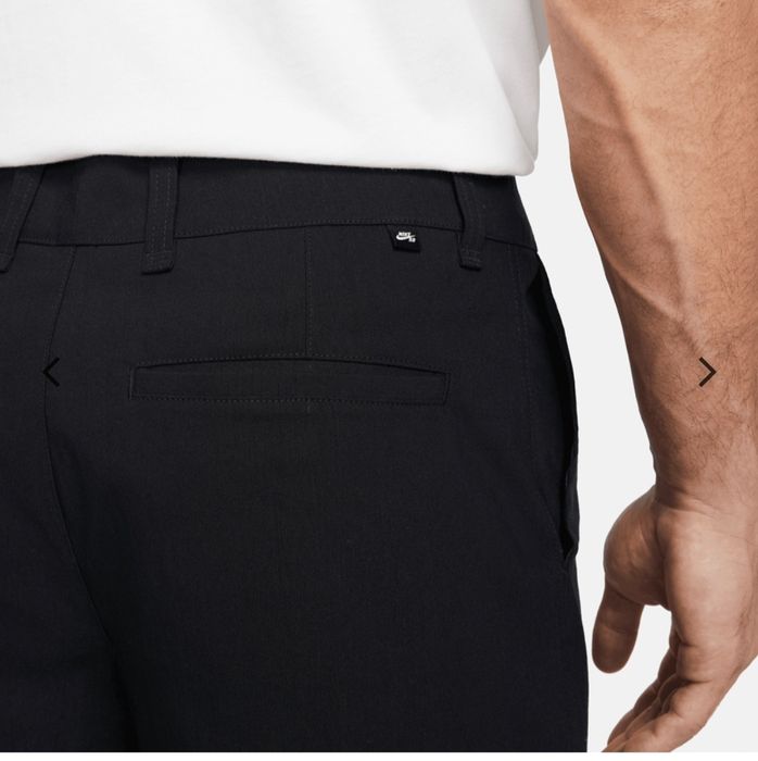 Nike SB Loose fit Chino Skate панталон Nike club Barcelona