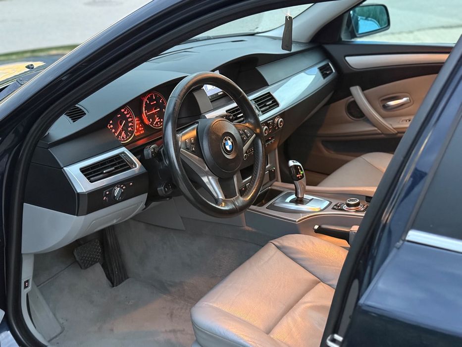 BMW 5 Series 2009 — imagine 4