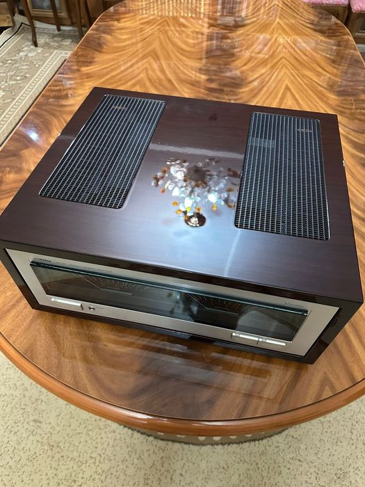 Усилитель мощности Victor m-l10