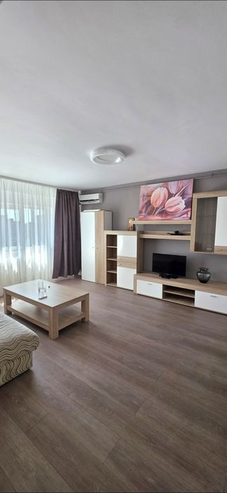 2 camere 13 septembrie Mariott, proprietar