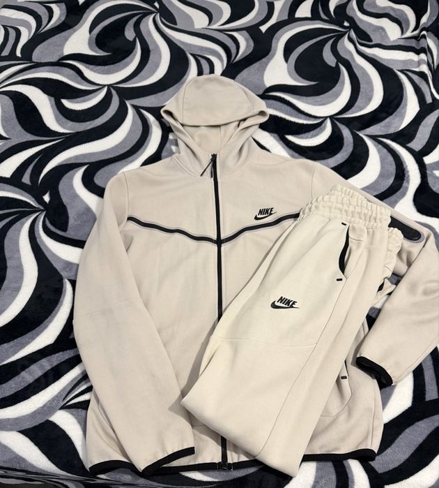 vand trening nike tech original
