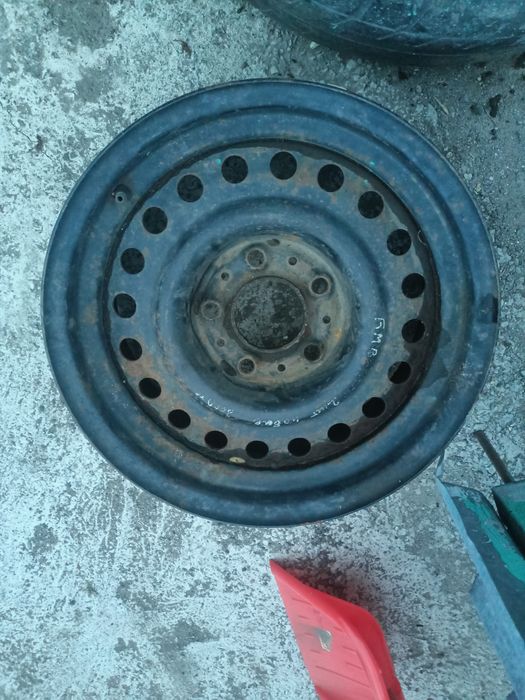 Продам диски с шинами