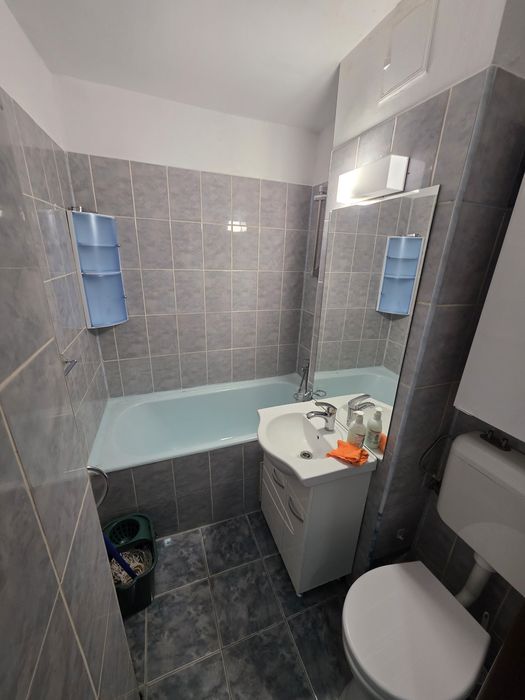 Închiriez ap. 2 camere  Lujerului