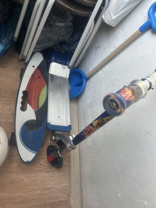 Продам самокат и скейт