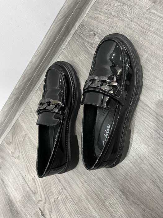 Чисто нови уолфъри