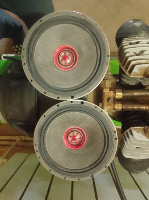 Колонка для автомобиля