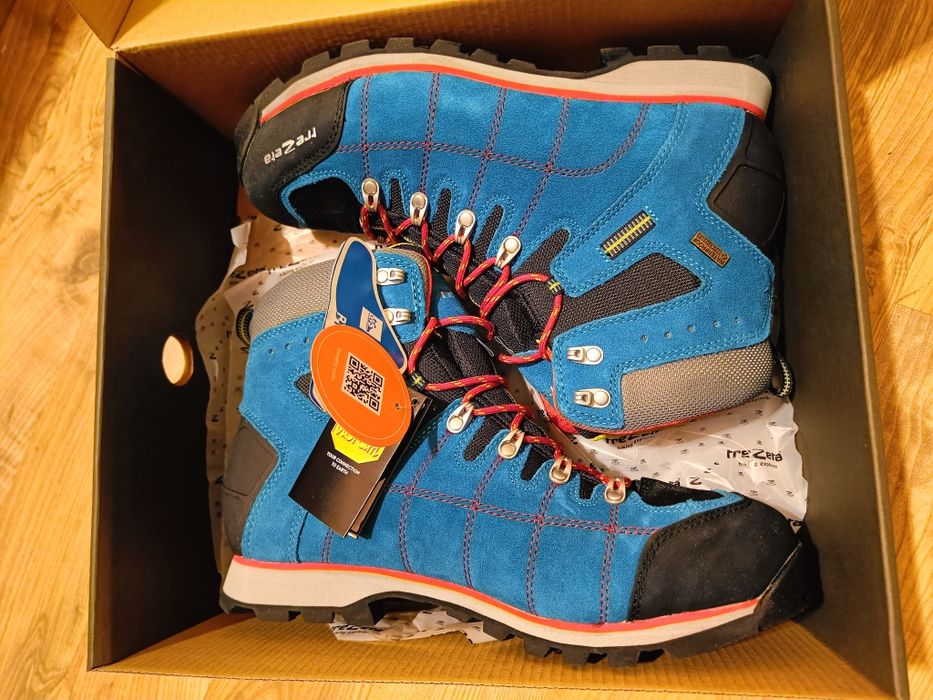 Bocanci Trezeta mărimea 44