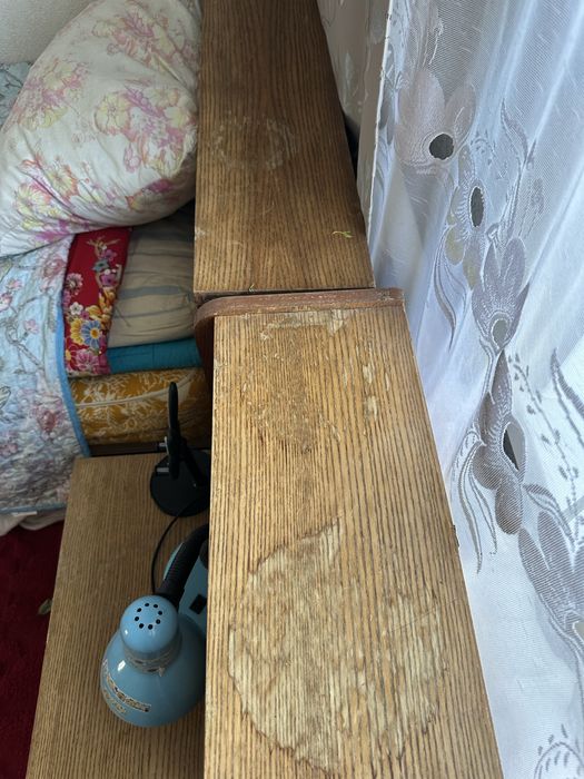 Продам кровать + матрас + тумбочка